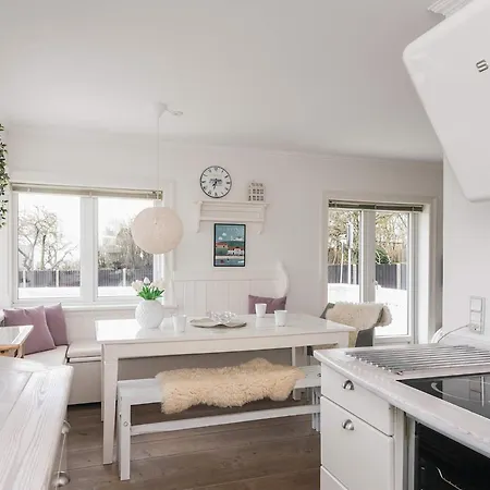 2 Person In V-by Traum Ferienhaus *